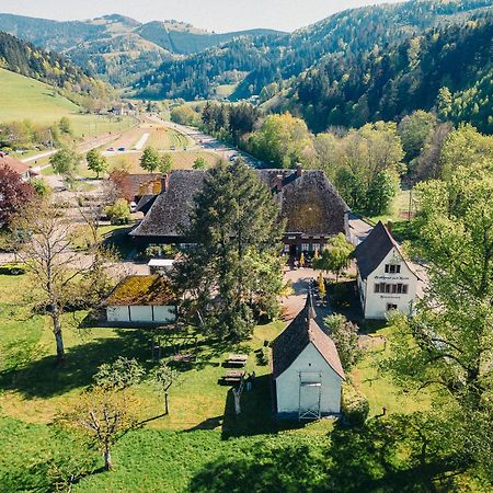 Hofgut Himmelreich Hotel Kirchzarten Luaran gambar