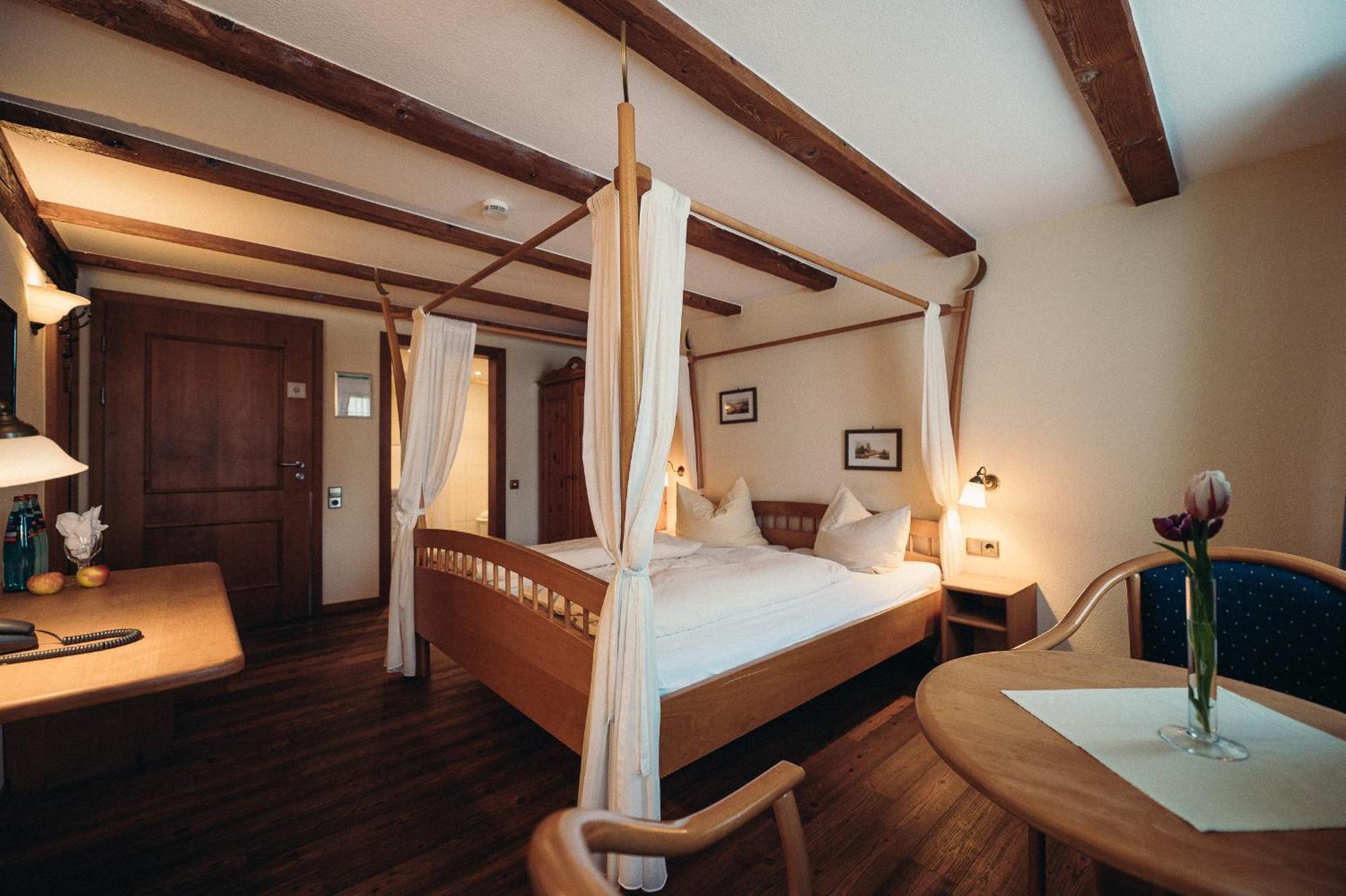 Hofgut Himmelreich Hotel Kirchzarten Luaran gambar