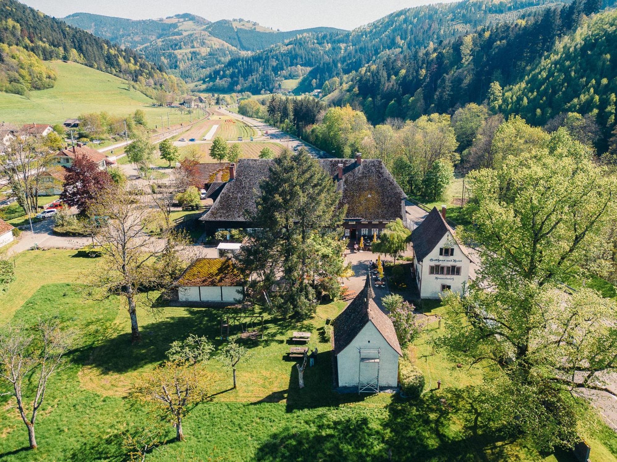 Hofgut Himmelreich Hotel Kirchzarten Luaran gambar
